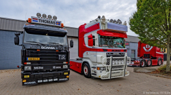 20251019-Tom-Holding-00363